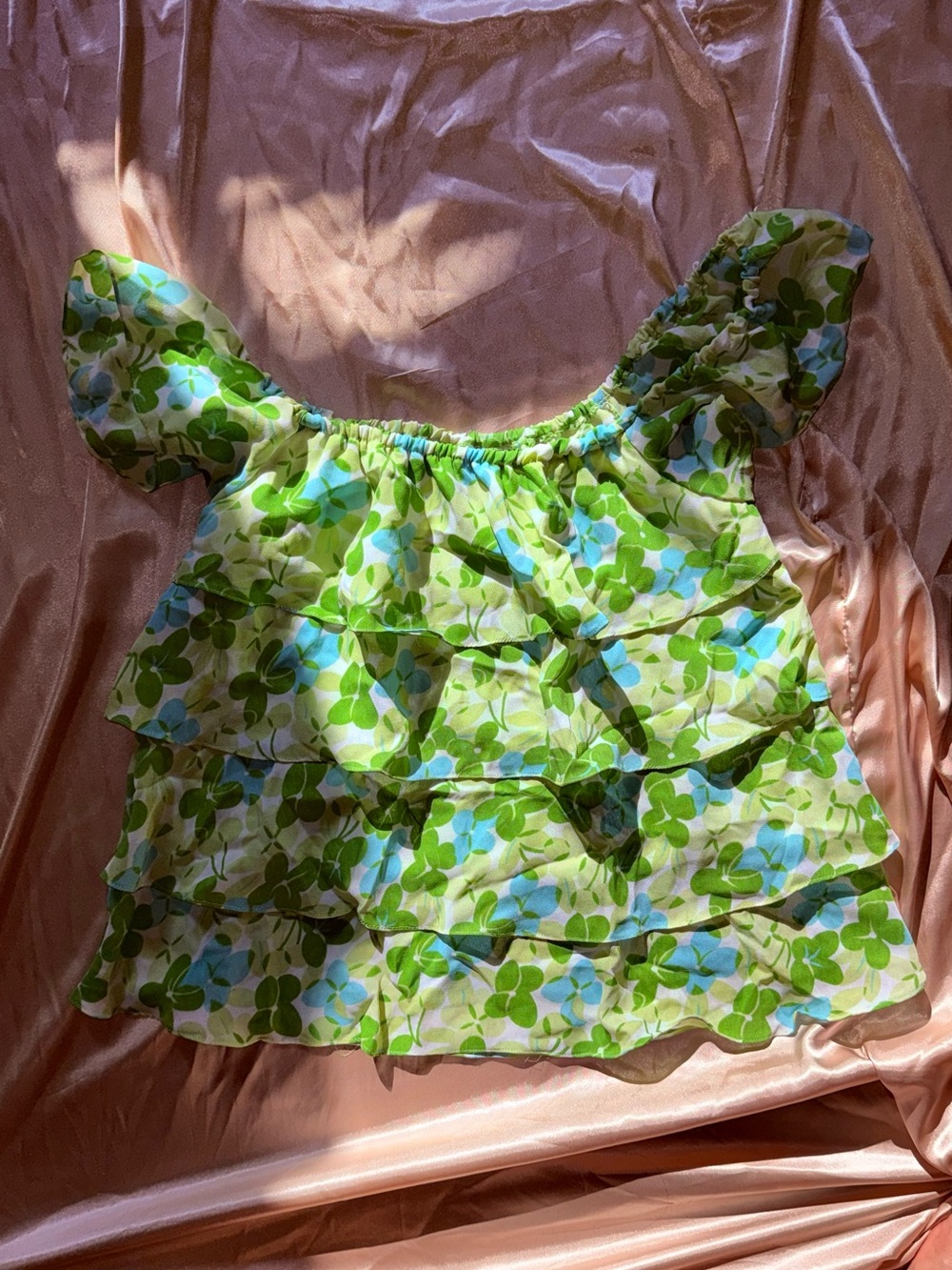 Erica Brooke Collection Green Floral Ruffle Blouse • Size Large